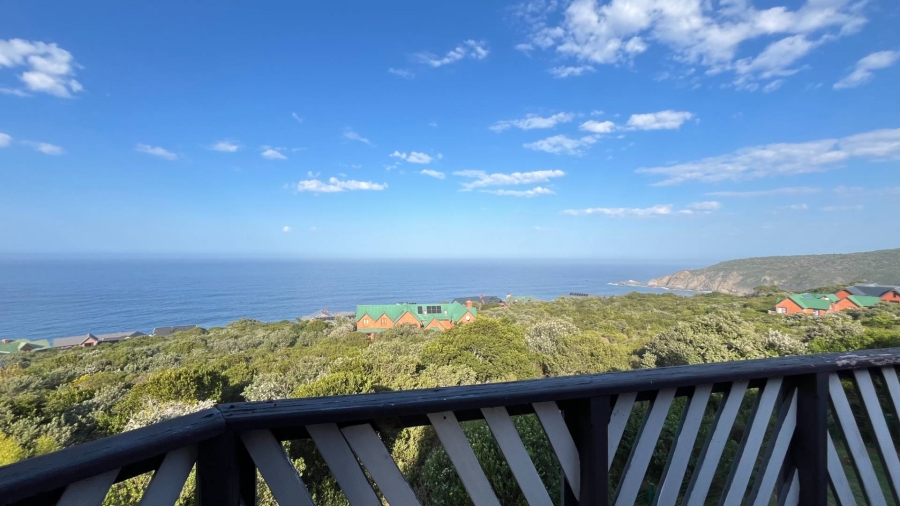 6 Bedroom Property for Sale in Herolds Bay Western Cape